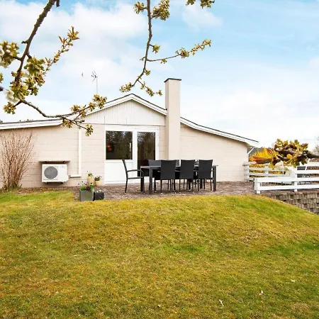 6 Person In Holiday home *