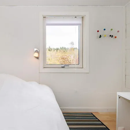 6 Person In Holiday home Glesborg